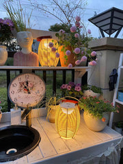 Lantern Built-in Battery Task lamp Table Lamp