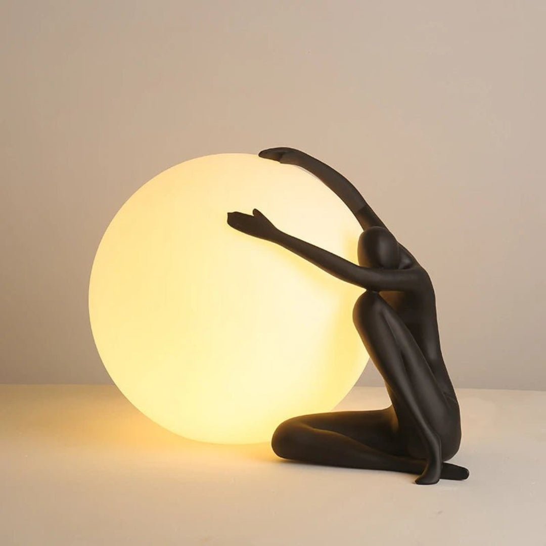 Humanoid Ball Holding Reading light Table Lamp