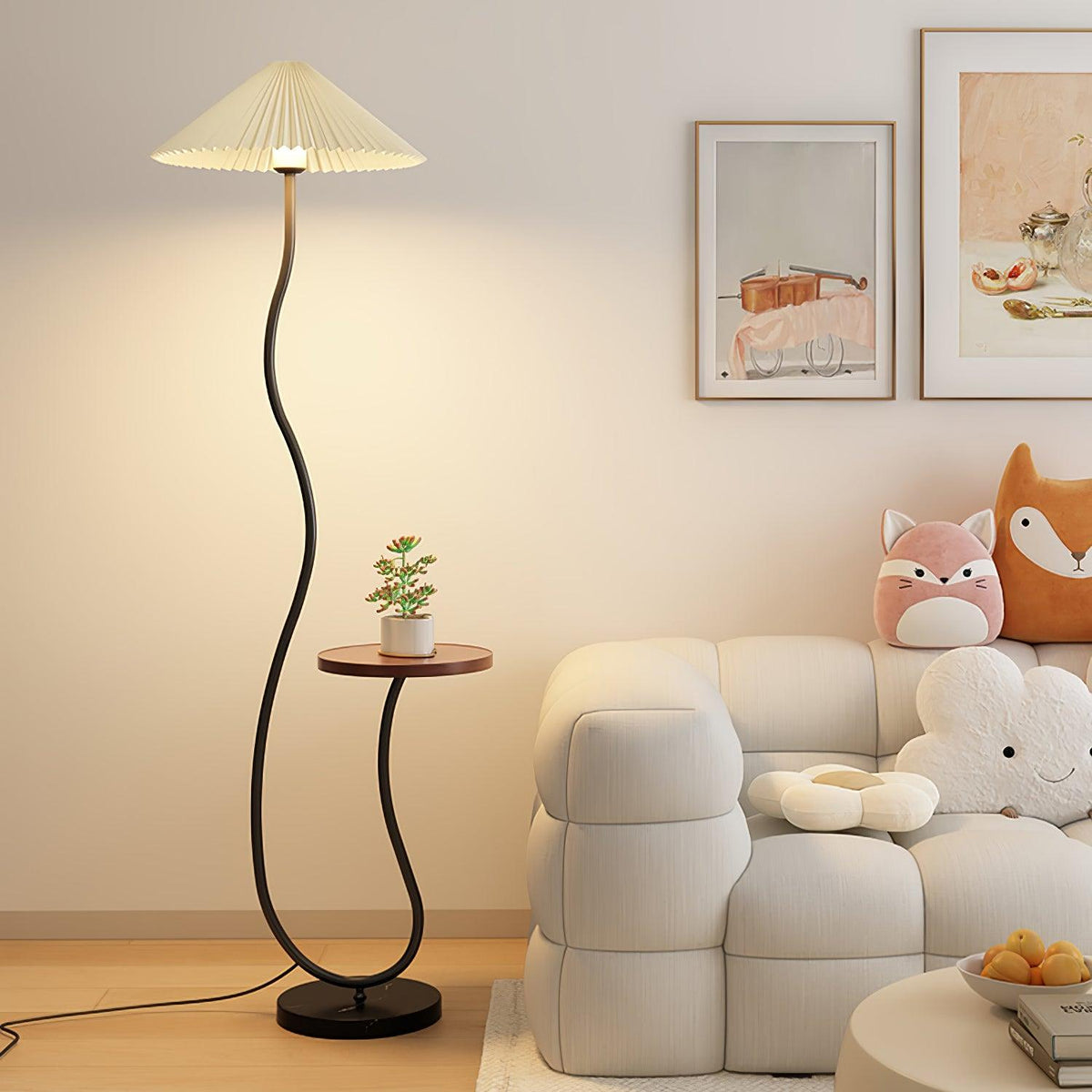 Curvatura Standing Lamp Floor Lamp