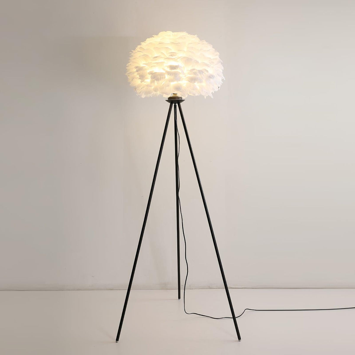 Eos Feather Standing Lamp Floor Lamp