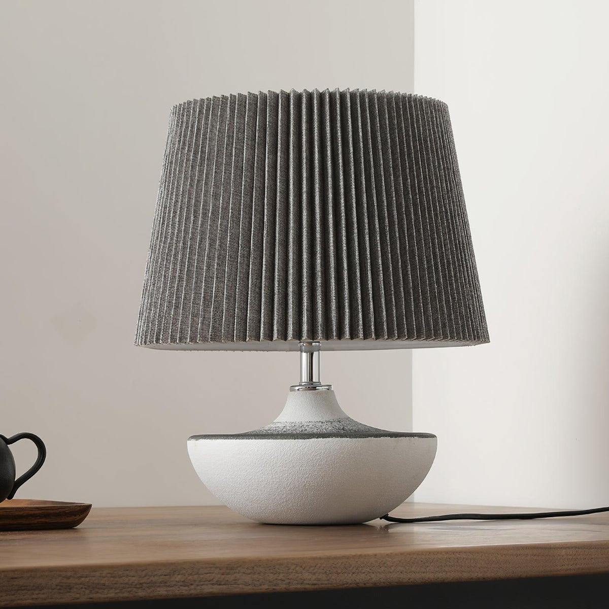 Ghassan Nightstand lamp Table Lamp