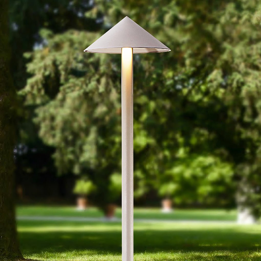 Minimalist Modern Waterproof High Pole Post Light for Landscape Garden Road